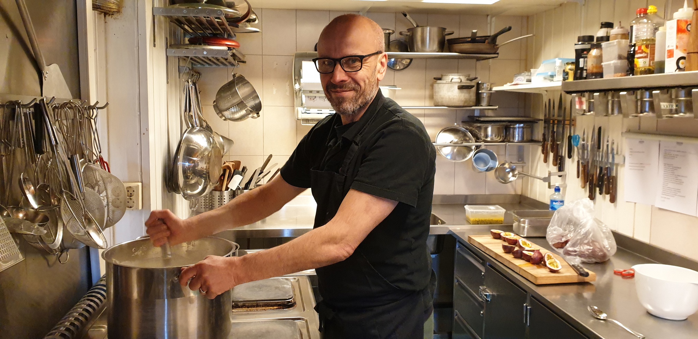 Lykke til, Peter Hatcher.