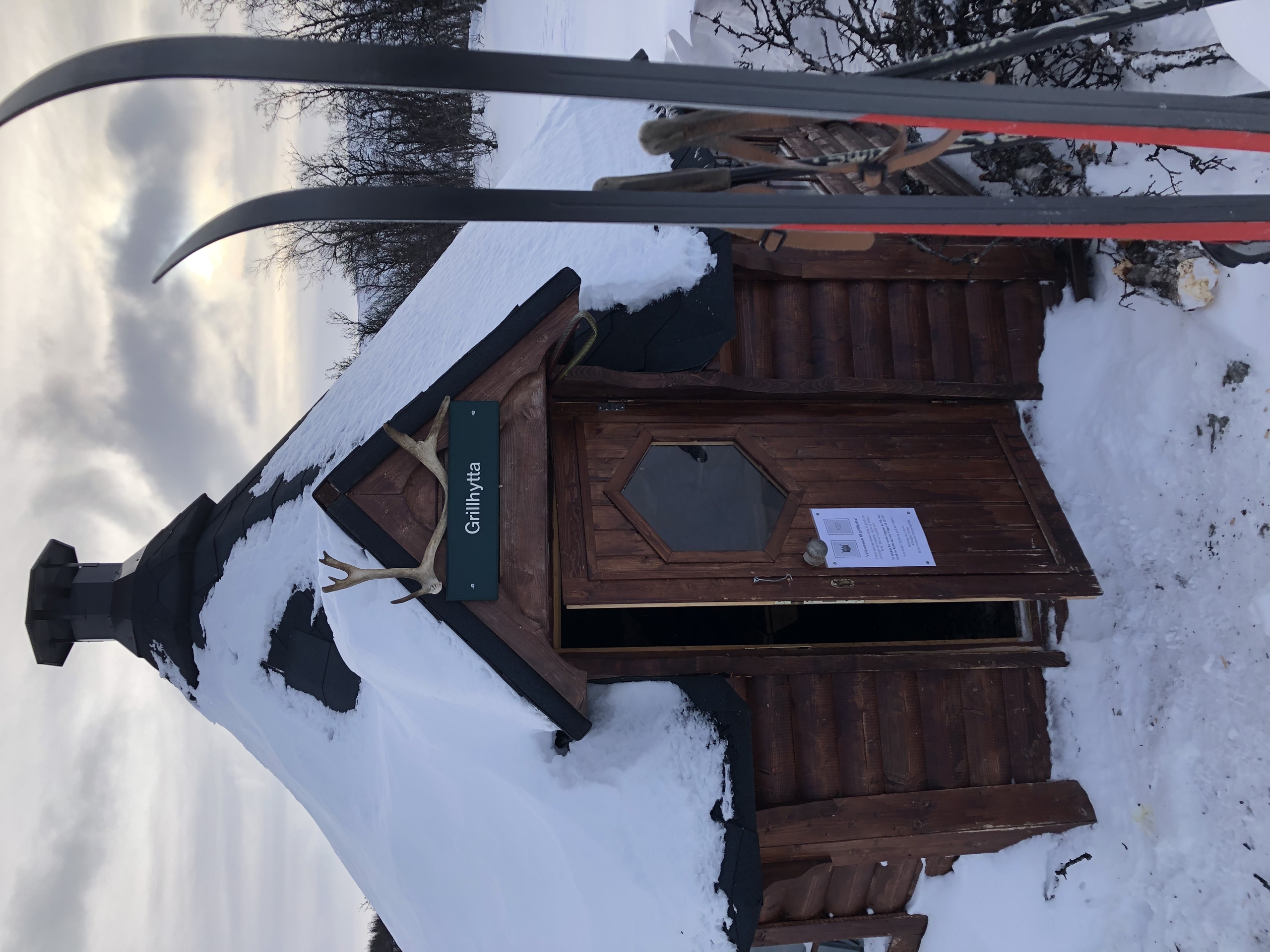 På tur til Grillhytta ved Helinvegen.